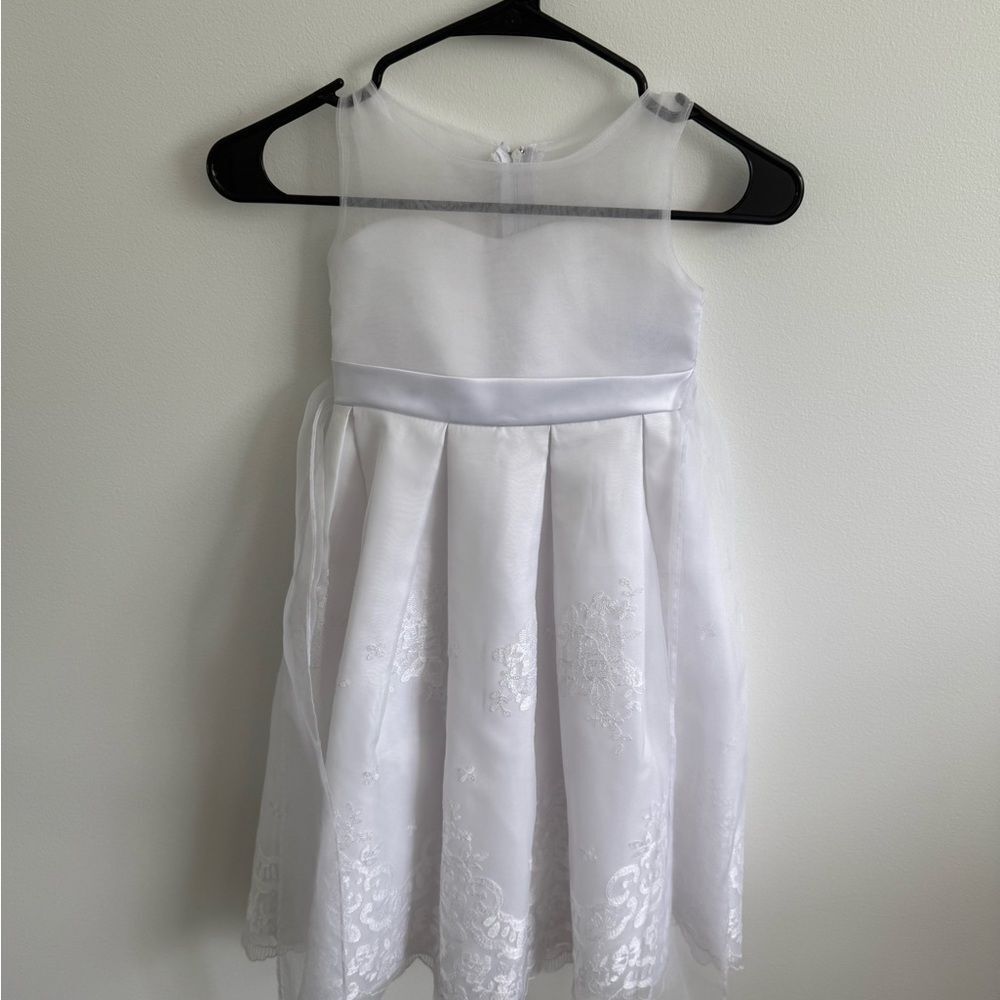 Sweet Kid’s USA Communion Dress